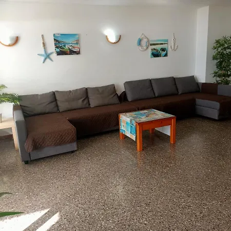 Piso Jover Mayores De 25 Anos !! * Lloret de Mar
