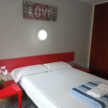 Piso Jover Mayores De 25 Anos !! Apartment Lloret de Mar