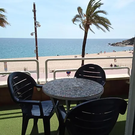 Piso Jover En Primera Línea Del Mar !! Apartamento Lloret de Mar