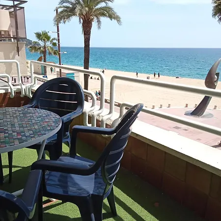 Piso Jover En Primera Línea Del Mar !! Lloret de Mar