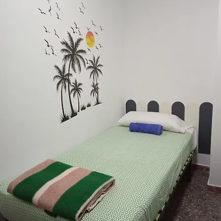 Piso Jover En Primera Línea Del Mar !! * Lloret de Mar