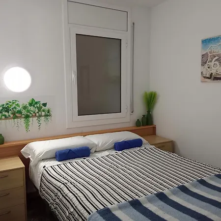 Piso Jover En Primera Línea Del Mar !! * Lloret de Mar