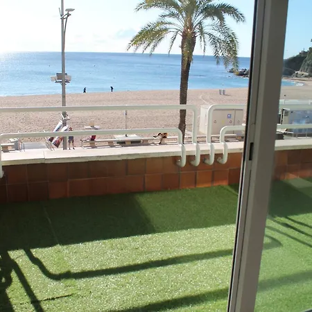Piso Jover Mayores De 25 Anos !! * Lloret de Mar