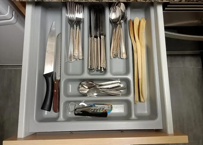 公寓 Piso Jover En Primera Linea Del Mar !! *