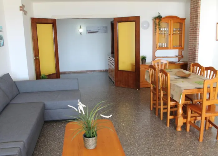 Piso Jover En Primera Linea Del Mar !! * 滨海略雷特